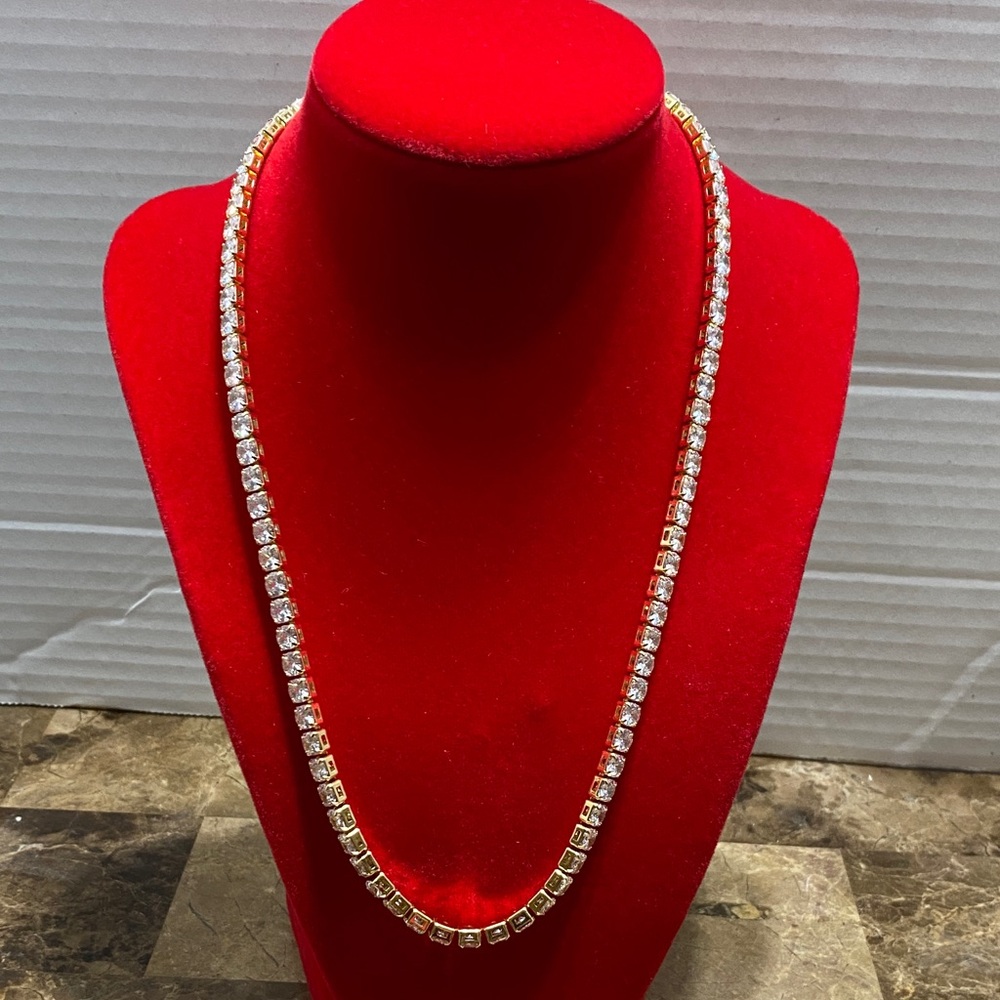 20’ Tennis Necklace